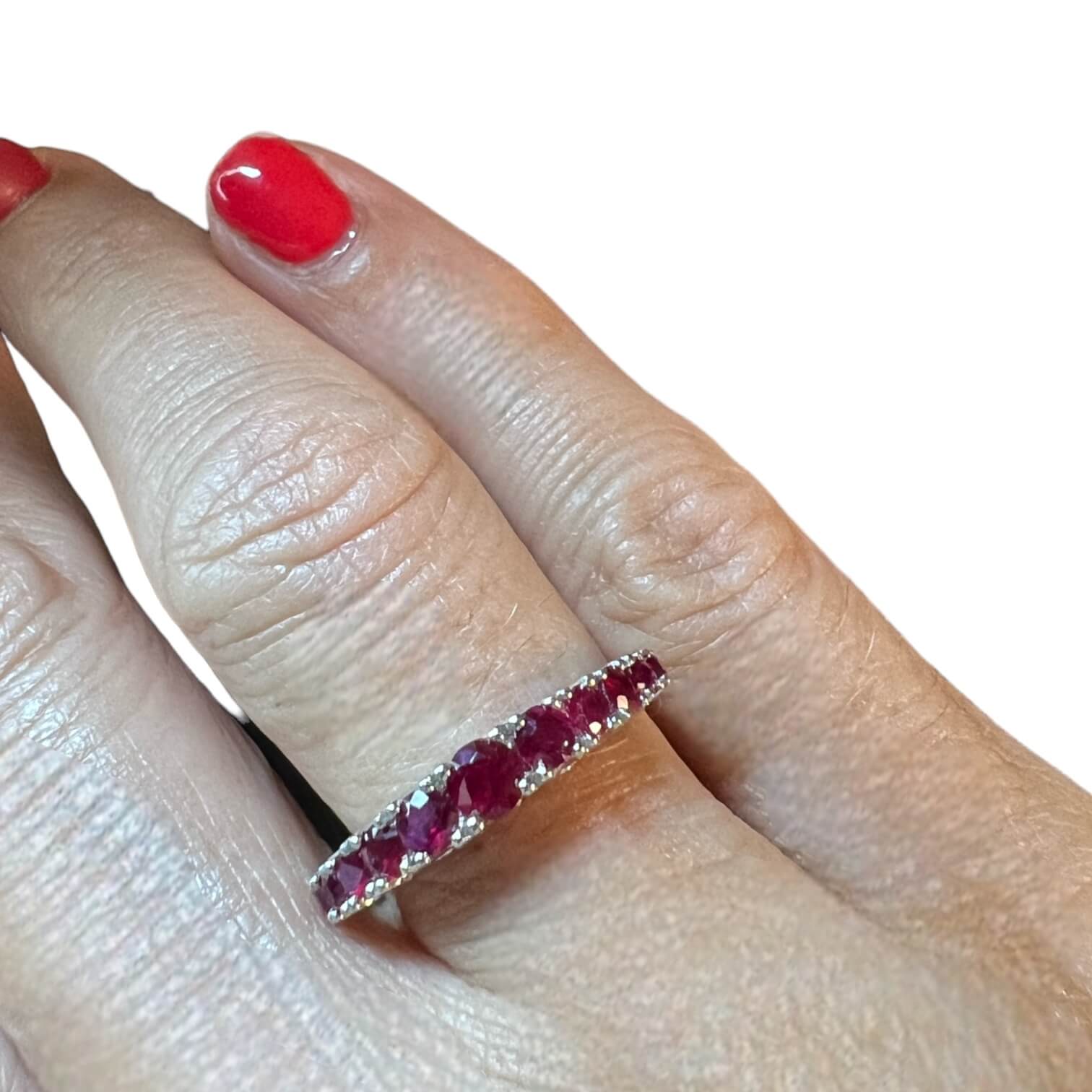 Anello veretta di rubini e diamanti GEMME art. AN1820