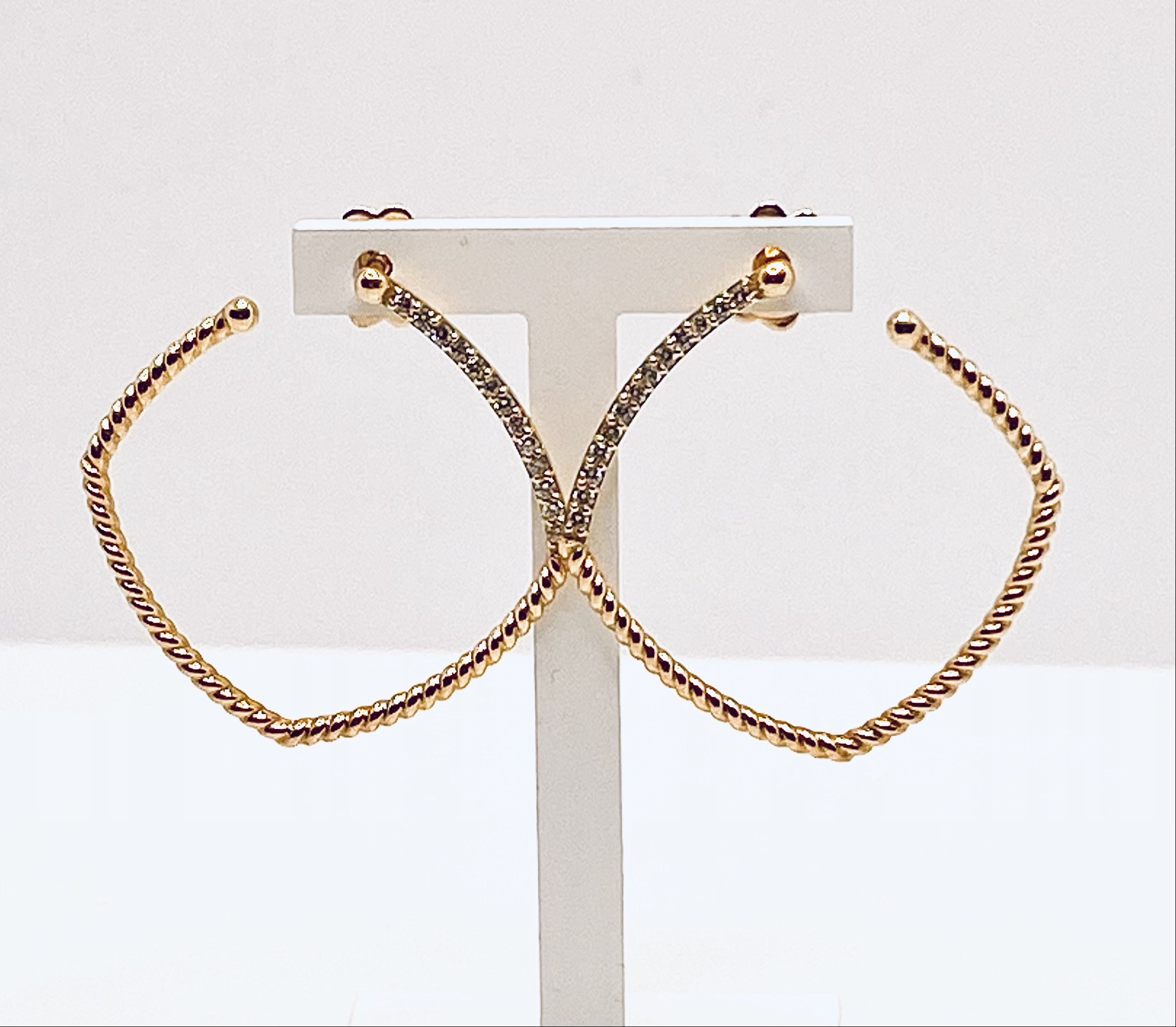 orecchini in oro rosa e diamanti cipolla dal 1950 gioiellieri palermo gioielleria palermo orecchini-in-oro-rosa-e-diamanti cipolla-dal-1950-gioiellieri-palermo