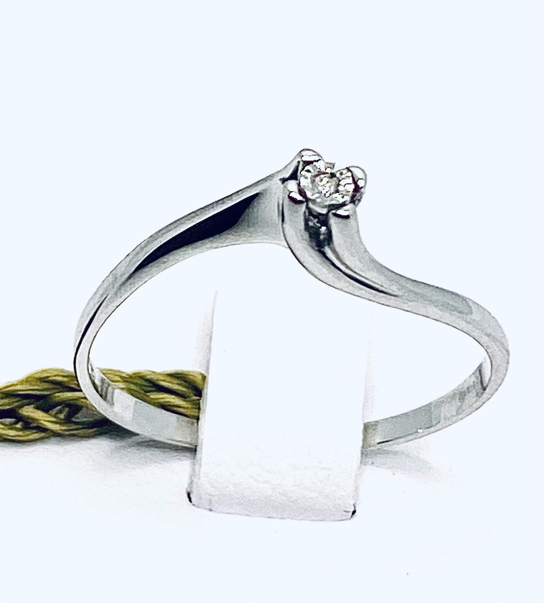 Solitaire ring of diamonds LOOKS Art. PDA841F